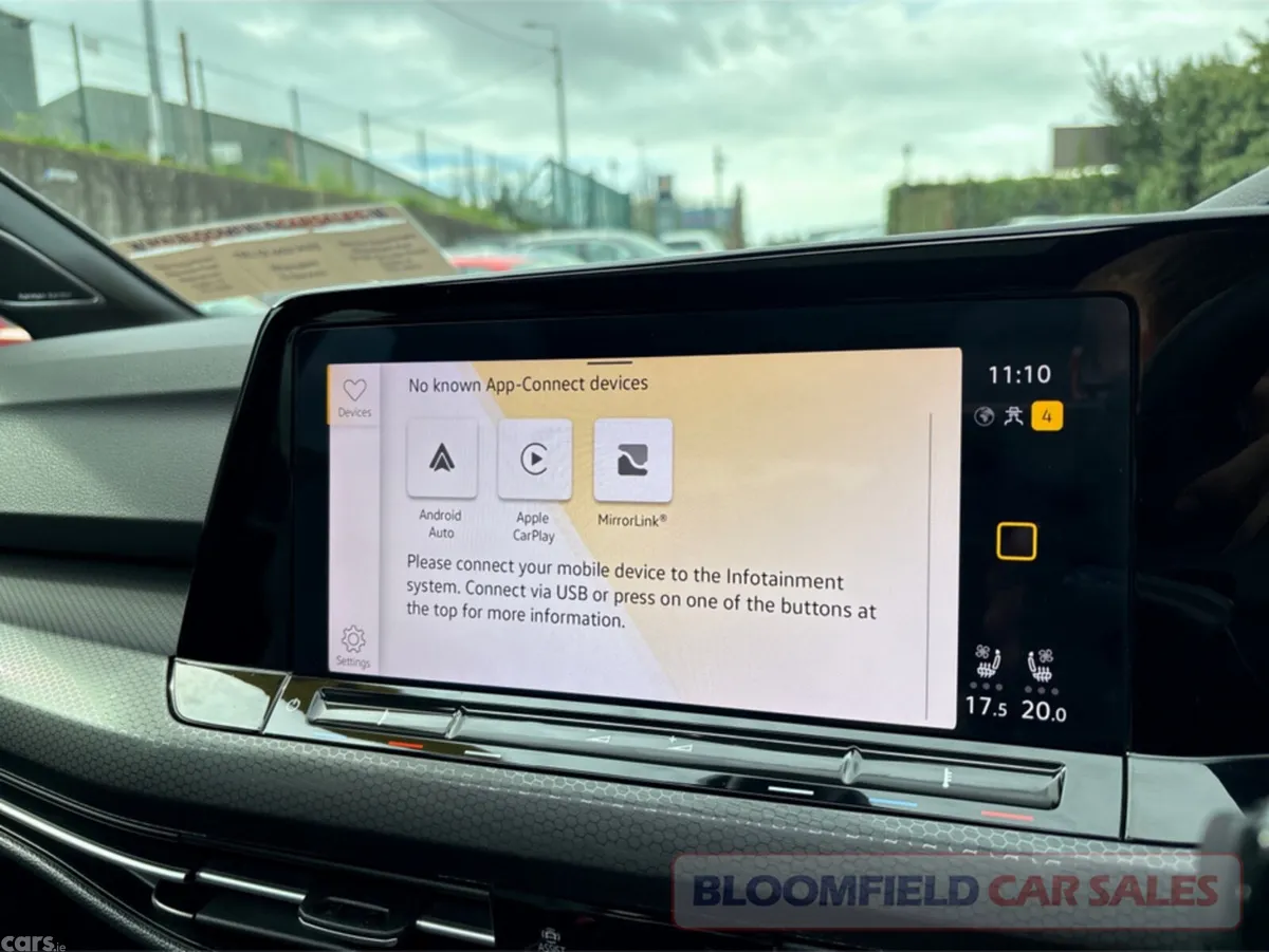 Volkswagen Golf Hatchback, Petrol, 2022, Red