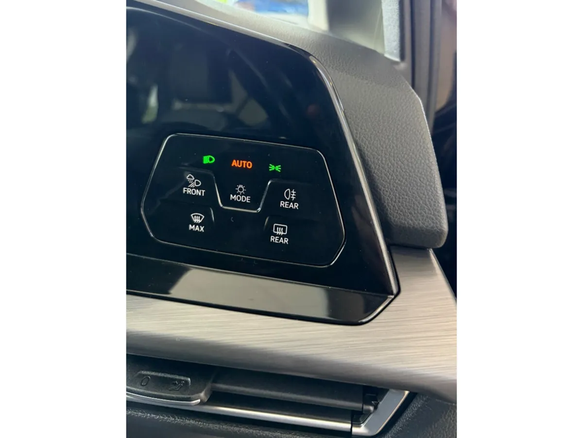 Volkswagen Golf Hatchback, Petrol, 2020, Black