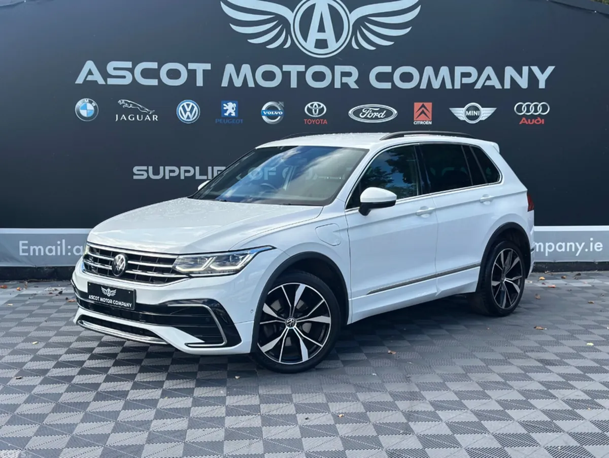 Volkswagen Tiguan Estate, Petrol Hybrid, 2023, White