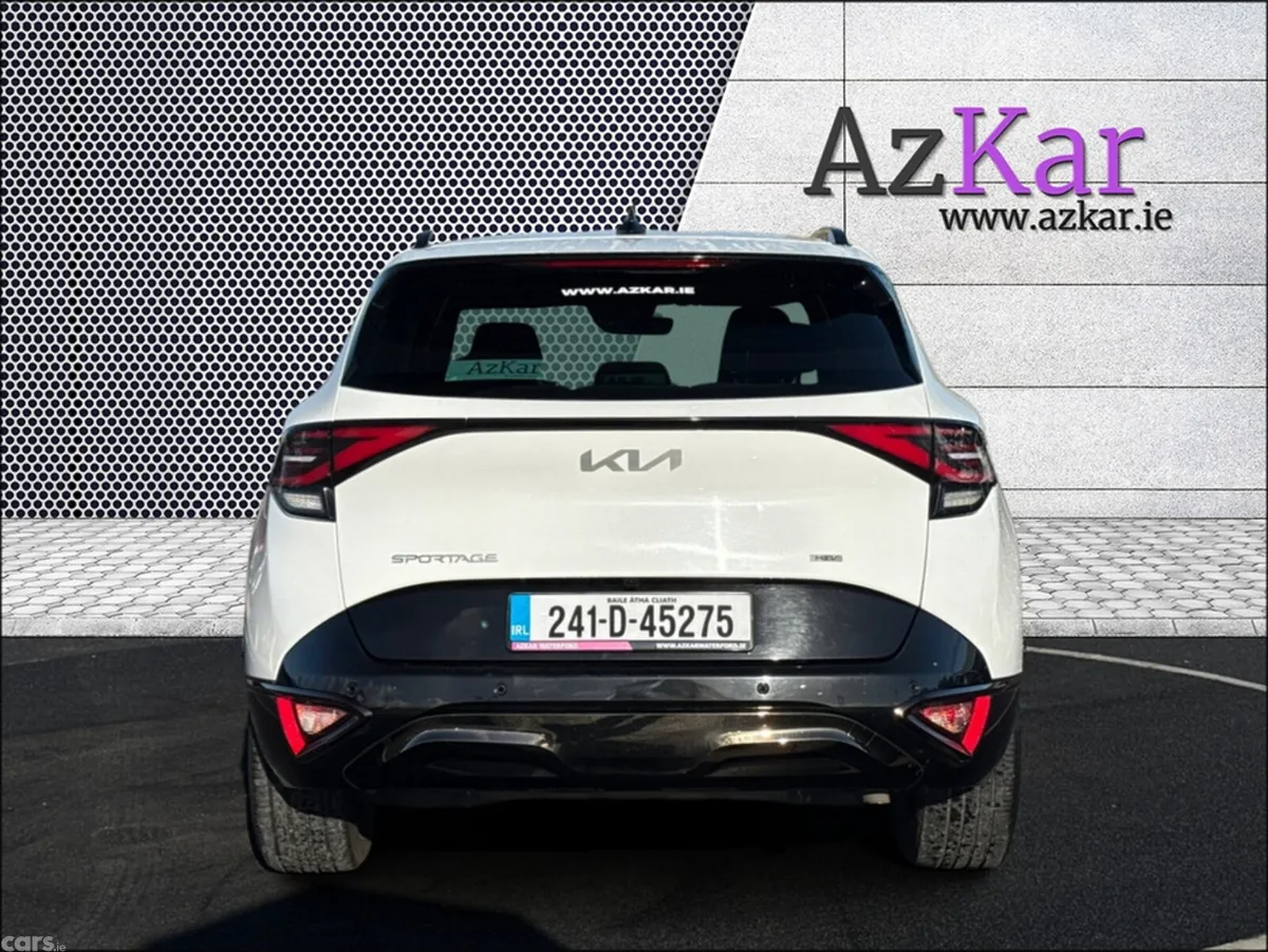 Kia Sportage SUV, Petrol Hybrid, 2024, White