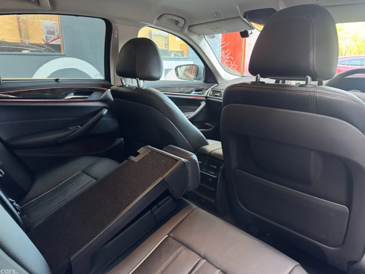 BMW 5-Series Saloon, Diesel, 2018, Grey