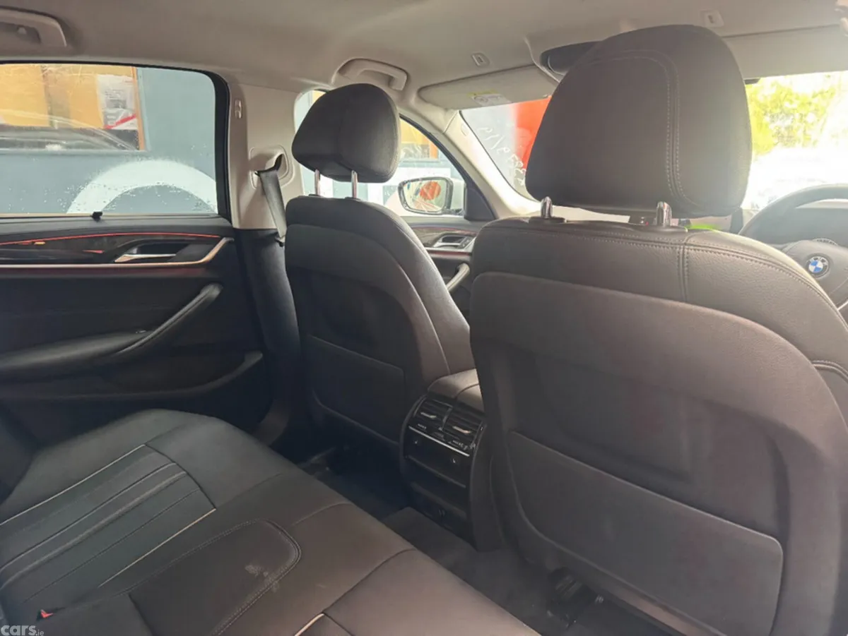 BMW 5-Series Saloon, Diesel, 2019, Silver