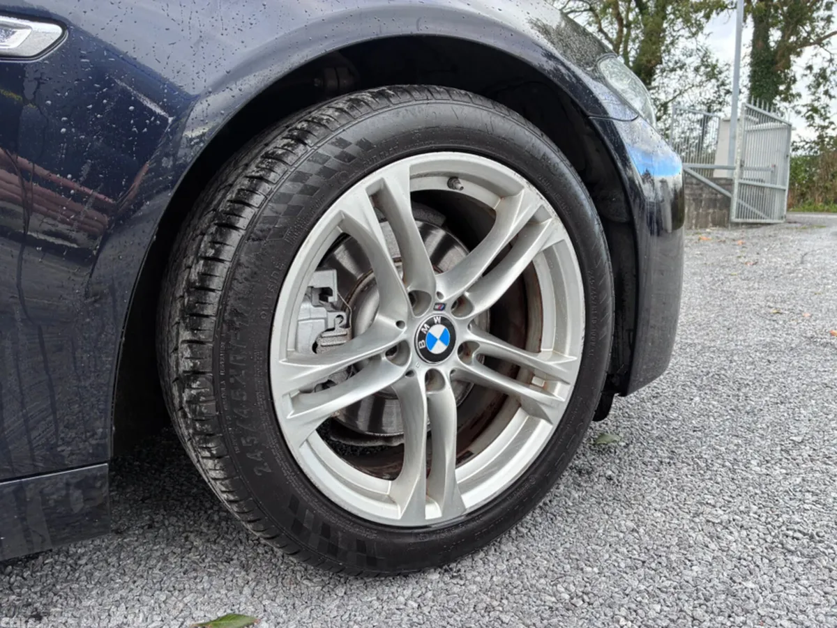 BMW 5-Series Estate, Diesel, 2016, Black