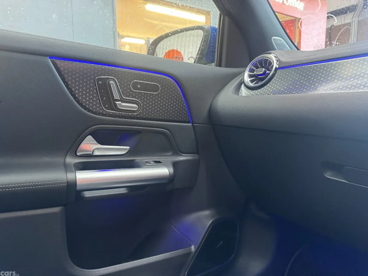 Mercedes-Benz EQA SUV, Electric, 2025, Blue