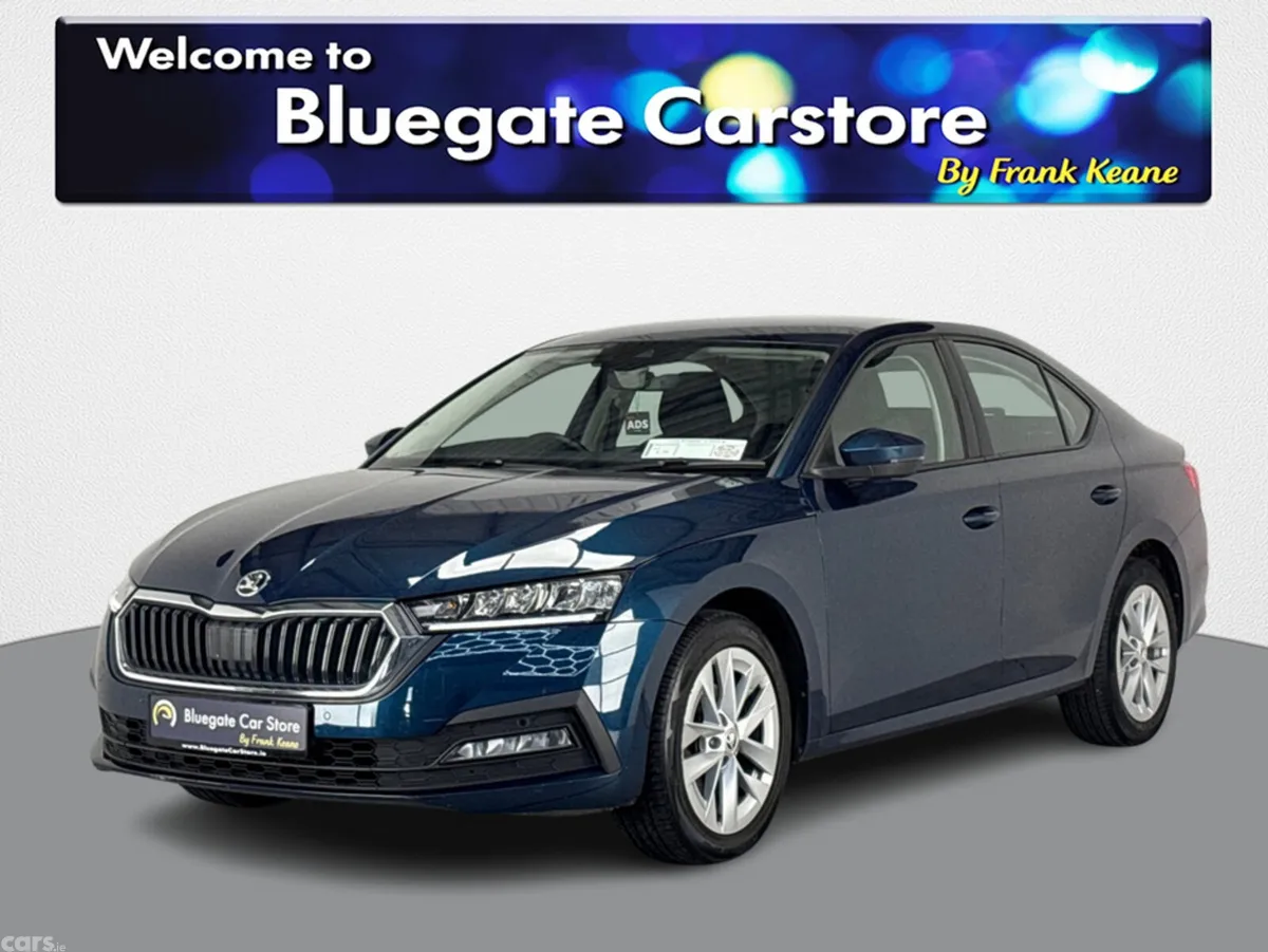 Skoda Octavia Saloon, Diesel, 2024, Blue
