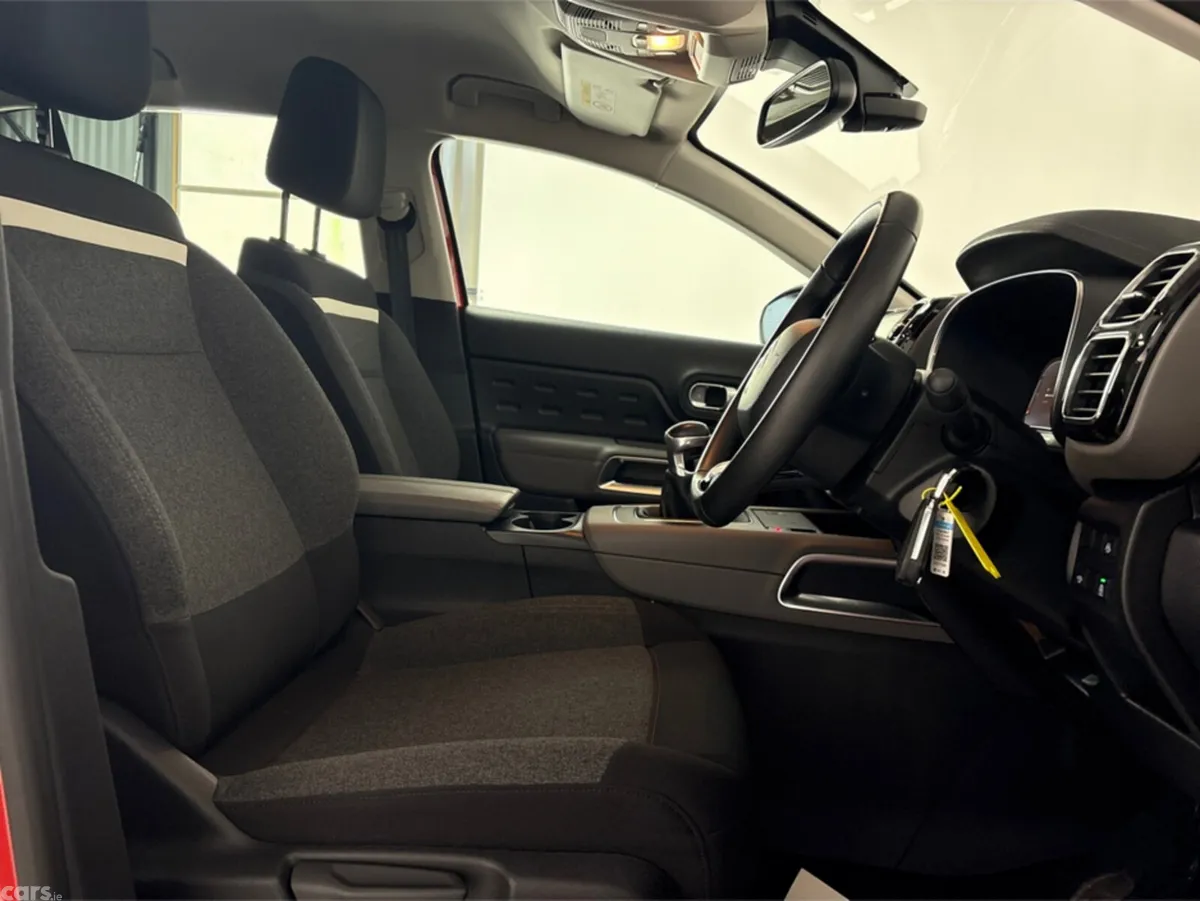 Citroen C5 Aircross MPV, Diesel, 2020, Red