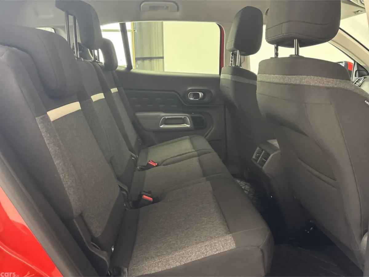 Citroen C5 Aircross MPV, Diesel, 2020, Red