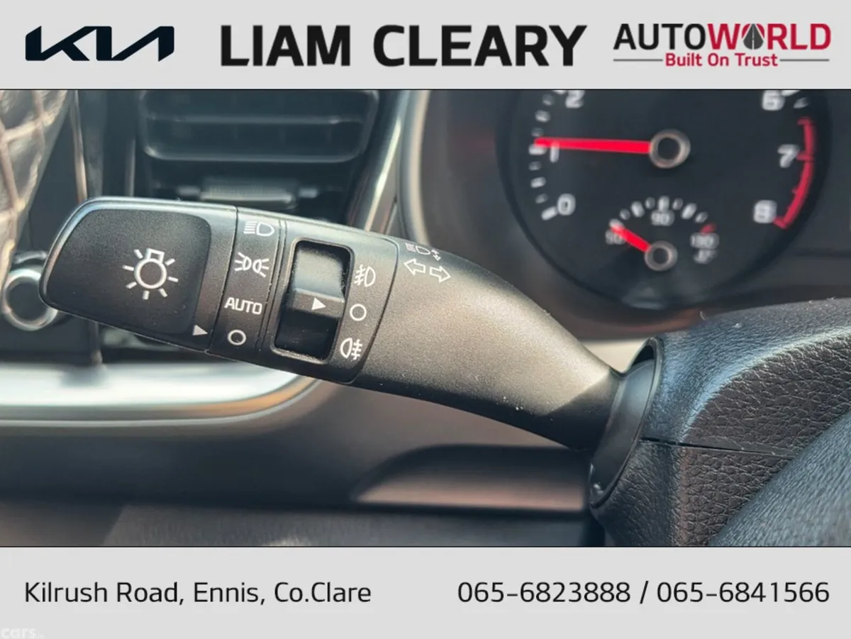 Kia Stonic SUV, Petrol, 2023, Grey