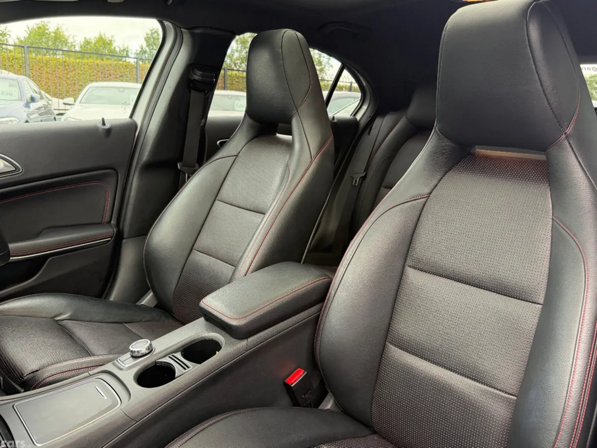 Mercedes-Benz A-Class Hatchback, Petrol, 2017, Silver