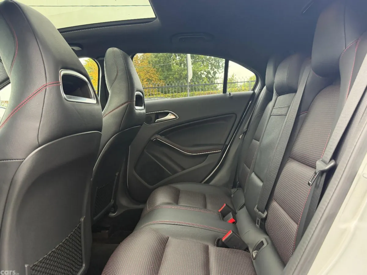 Mercedes-Benz A-Class Hatchback, Petrol, 2017, Silver