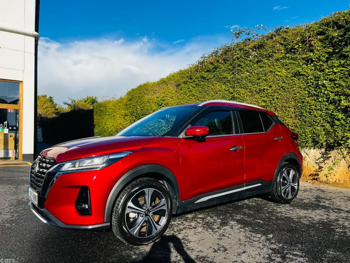 Nissan Other SUV, Petrol Hybrid, 2022, Red
