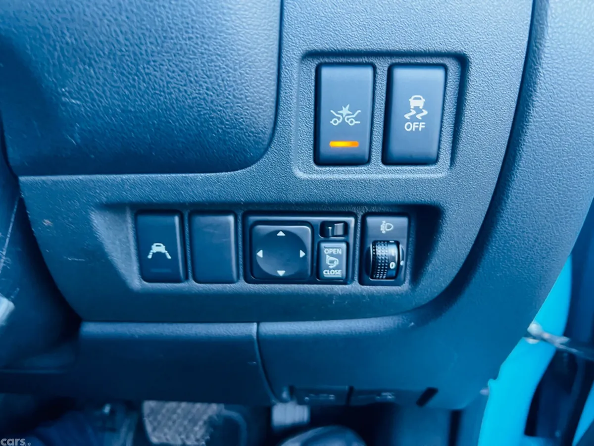 Nissan March Hatchback, Petrol, 2022, Blue