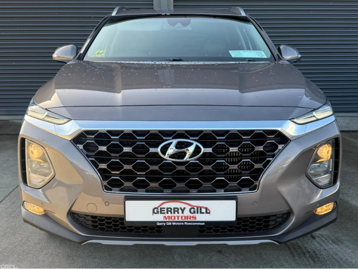 Hyundai Santa Fe Estate, Diesel, 2019, Brown
