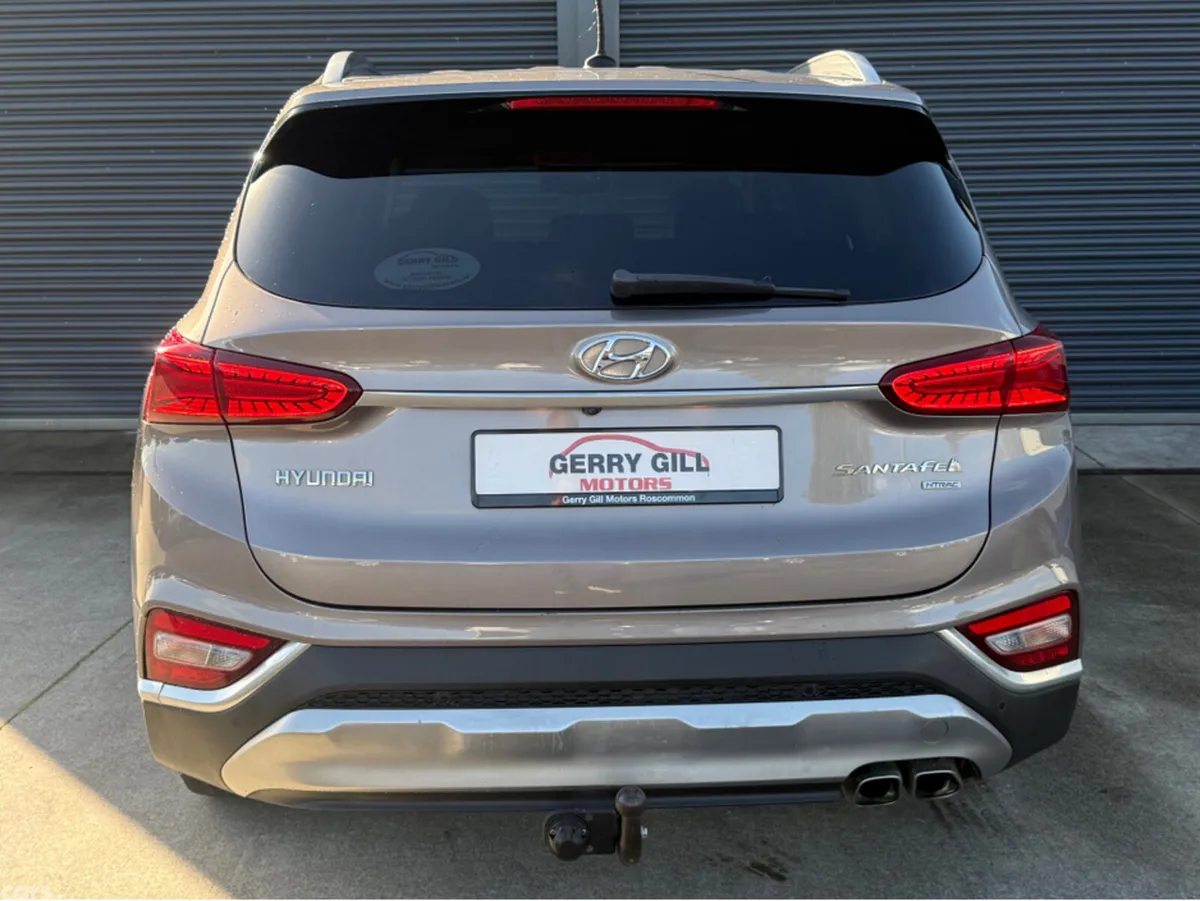 Hyundai Santa Fe Estate, Diesel, 2019, Brown