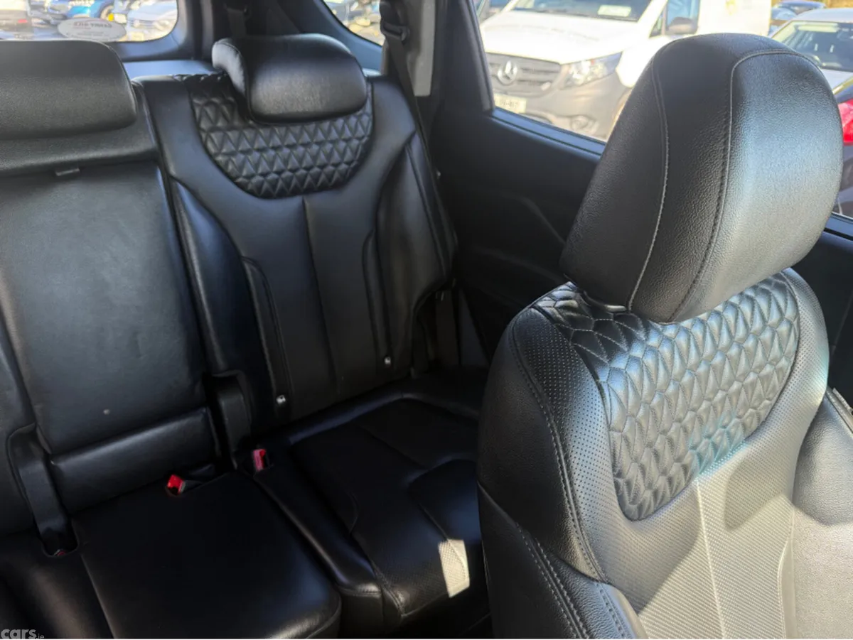 Hyundai Santa Fe Estate, Diesel, 2019, Brown