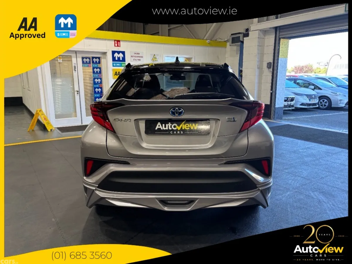 Toyota C-HR MPV, Petrol Hybrid, 2021, Grey