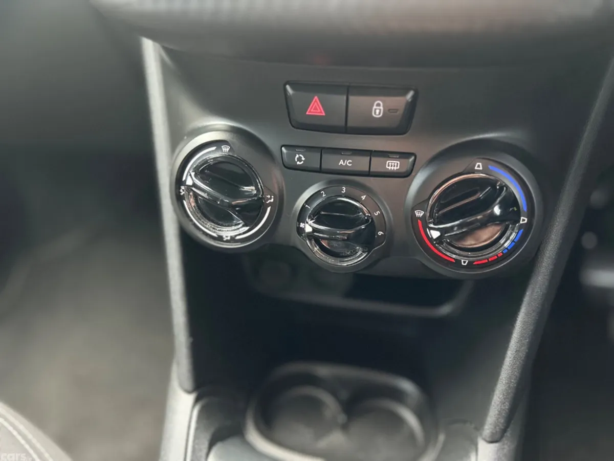 Peugeot 208 Hatchback, Petrol, 2019, Grey