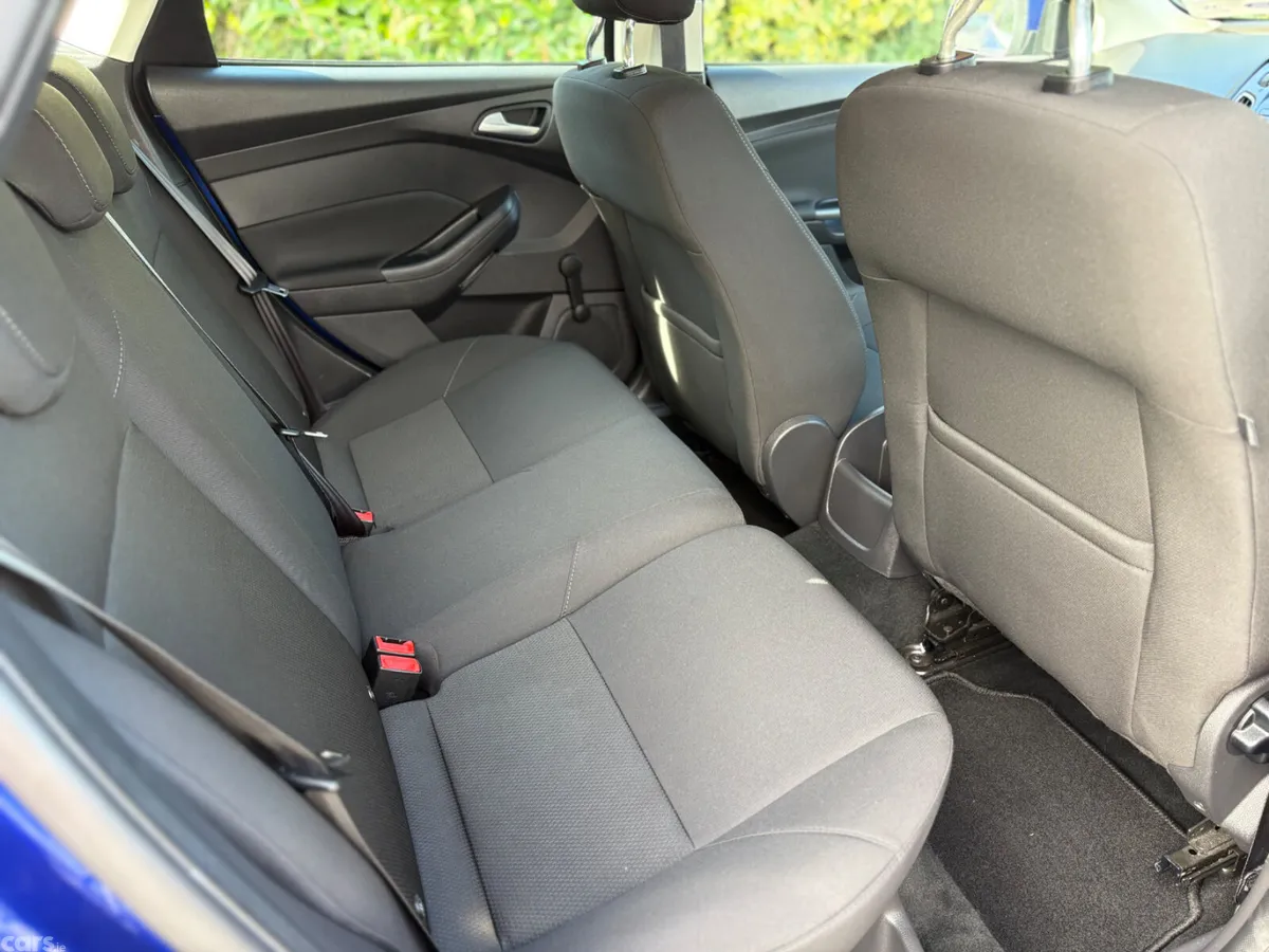 Ford Focus Hatchback, Diesel, 2016, Blue