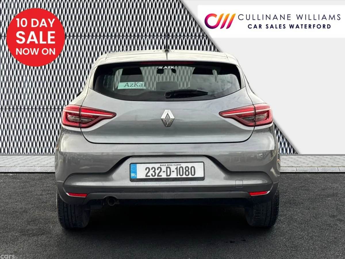 Renault Clio Hatchback, Petrol, 2023, Grey