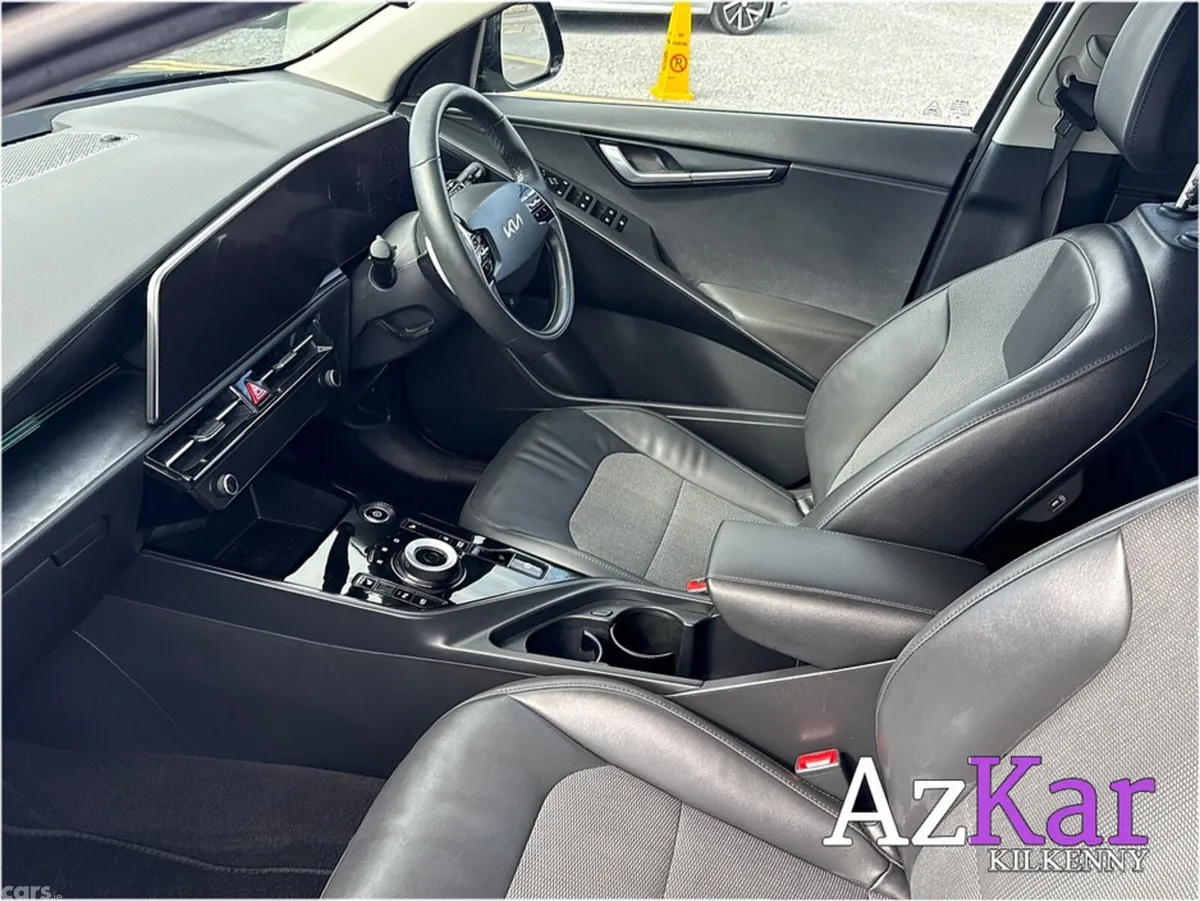 Kia Niro SUV, Electric, 2023, Black