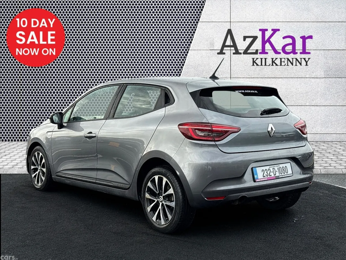Renault Clio Hatchback, Petrol, 2023, Grey