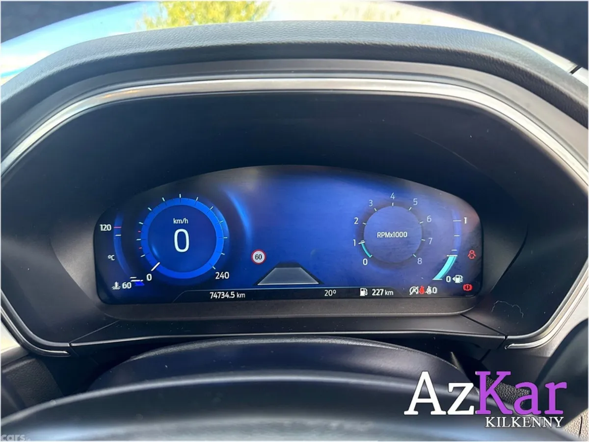 Ford Focus Hatchback, Petrol, 2024, Blue