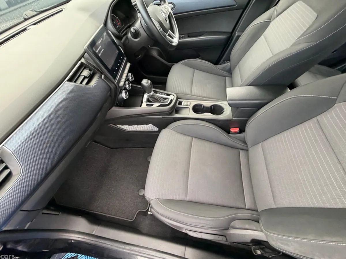Renault Arkana SUV, Petrol, 2022, Black