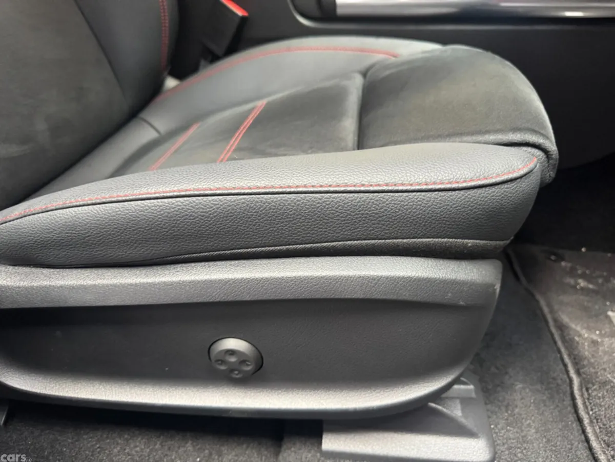 Mercedes-Benz EQA SUV, Electric, 2025, Grey