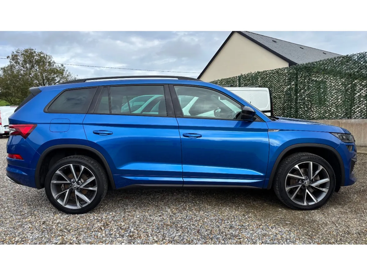 Skoda Kodiaq SUV, Diesel, 2024, Blue