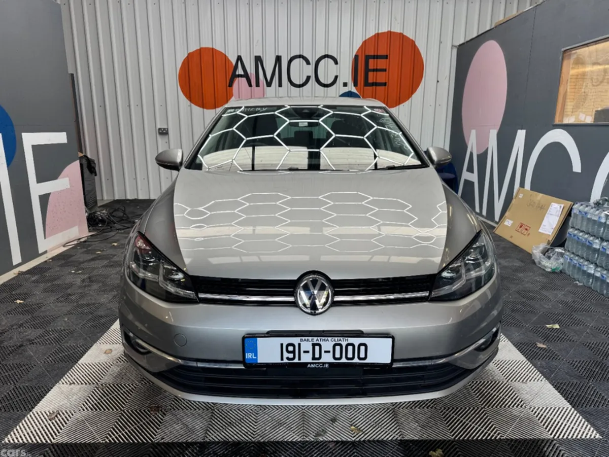 Volkswagen Golf Hatchback, Petrol, 2019, Grey