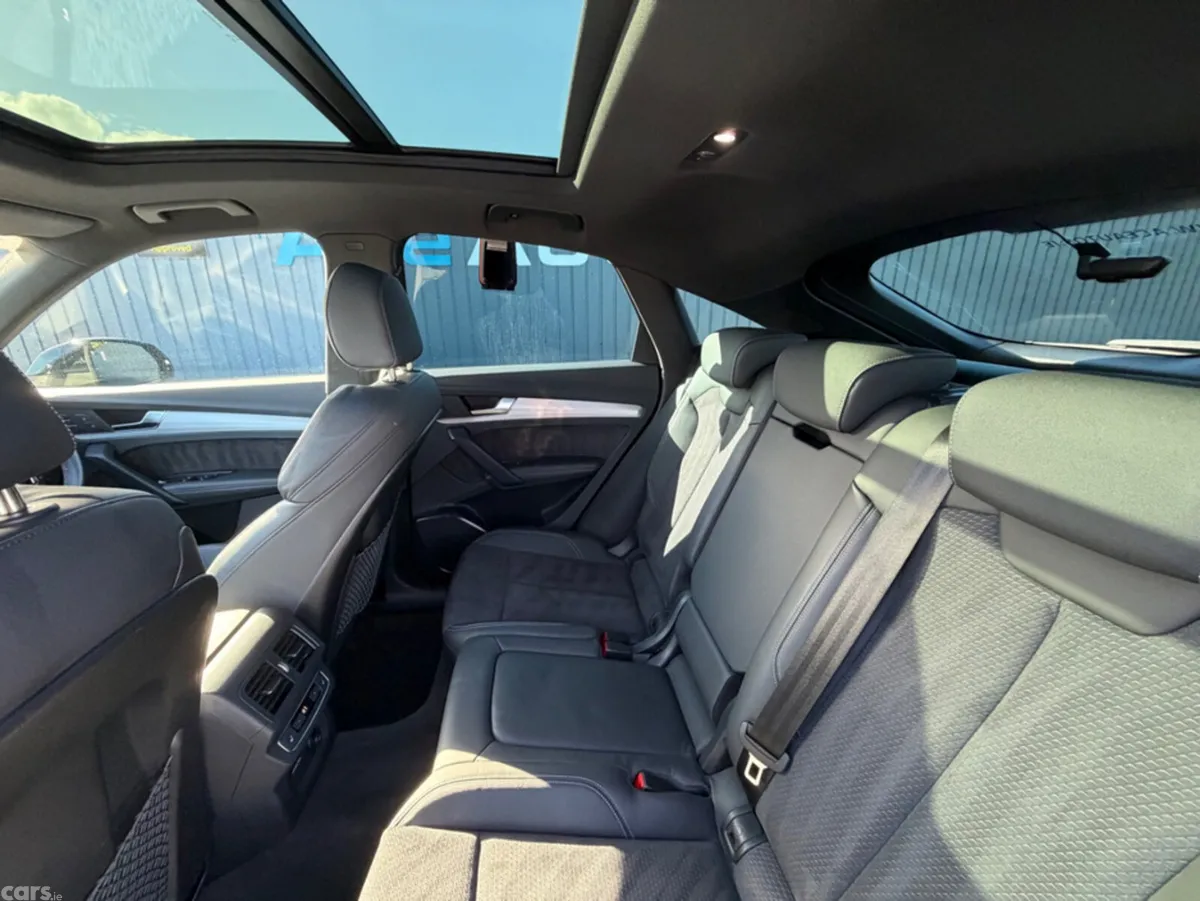 Audi Q5 SUV, Diesel, 2023, Grey