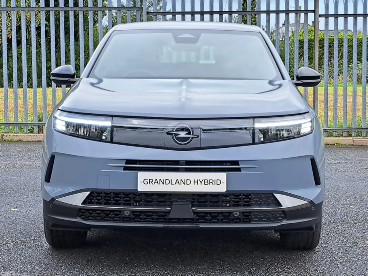 Opel Grandland SUV, Petrol Hybrid, 2027, Grey