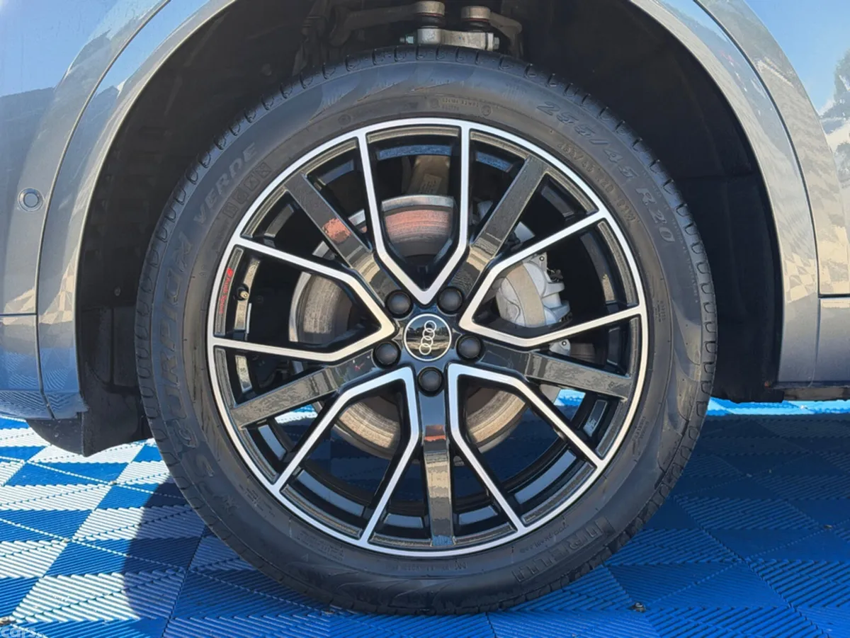 Audi Q5 SUV, Diesel, 2023, Grey