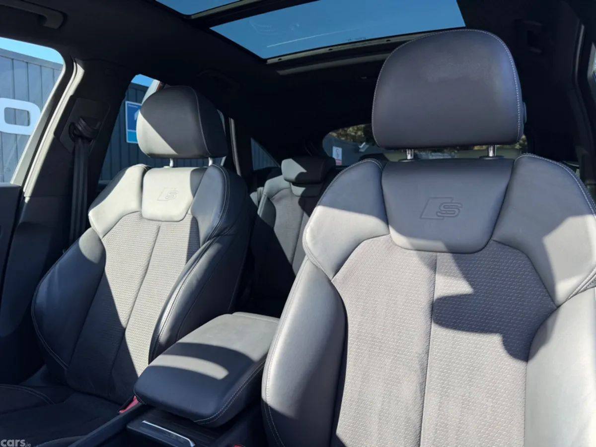 Audi Q5 SUV, Diesel, 2023, Grey