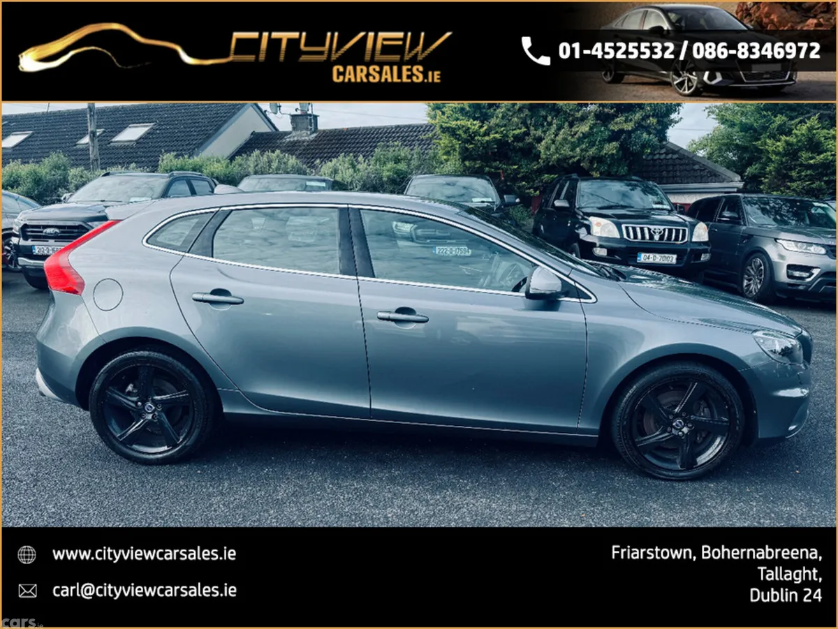 Volvo V40 Hatchback, Diesel, 2016, Grey