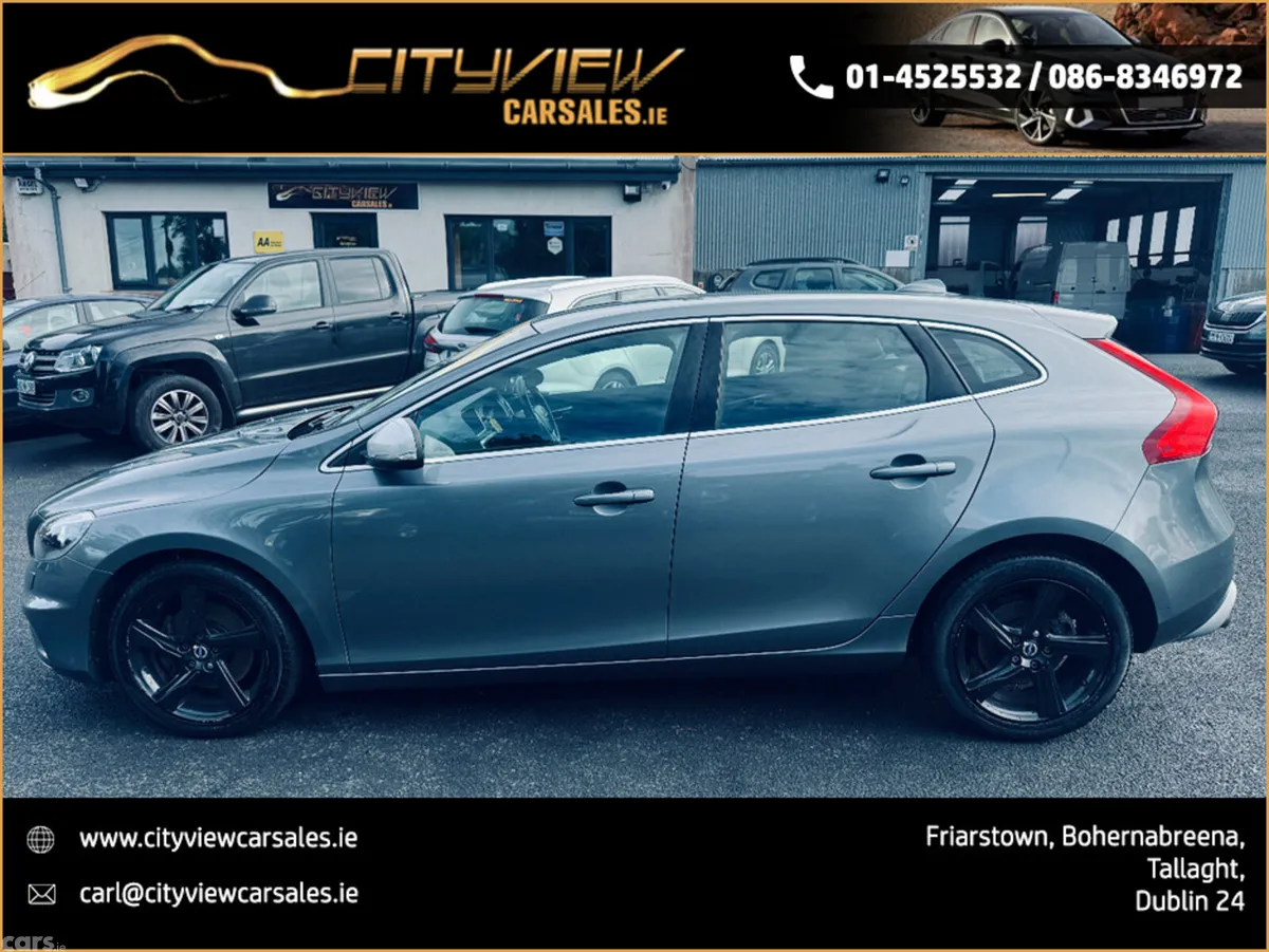Volvo V40 Hatchback, Diesel, 2016, Grey