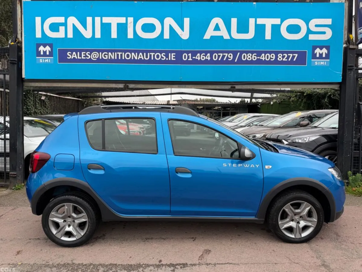 Dacia Sandero Stepway Hatchback, Diesel, 2017, Blue