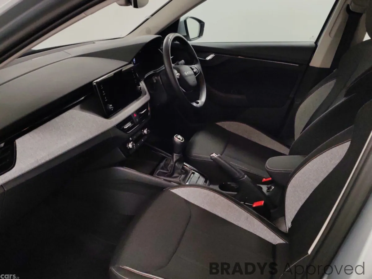 Skoda Kamiq Hatchback, Petrol, 2026, Grey
