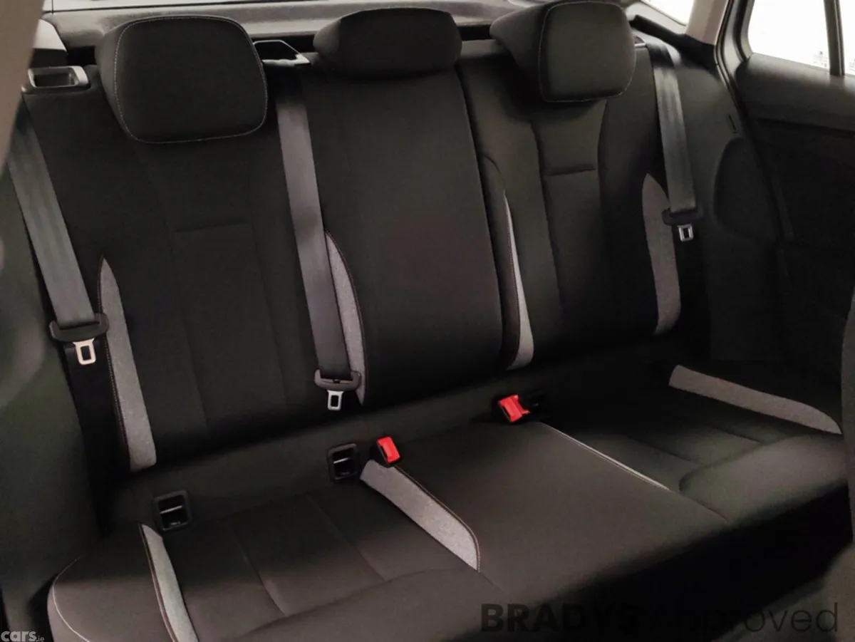 Skoda Kamiq Hatchback, Petrol, 2026, Grey
