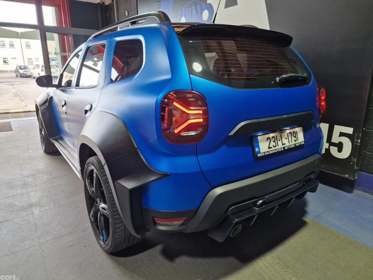 Dacia Duster MPV, Petrol, 2023, Blue