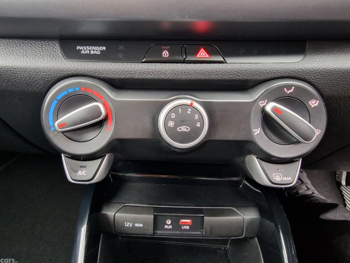 Kia Rio Hatchback, Petrol, 2019, Black