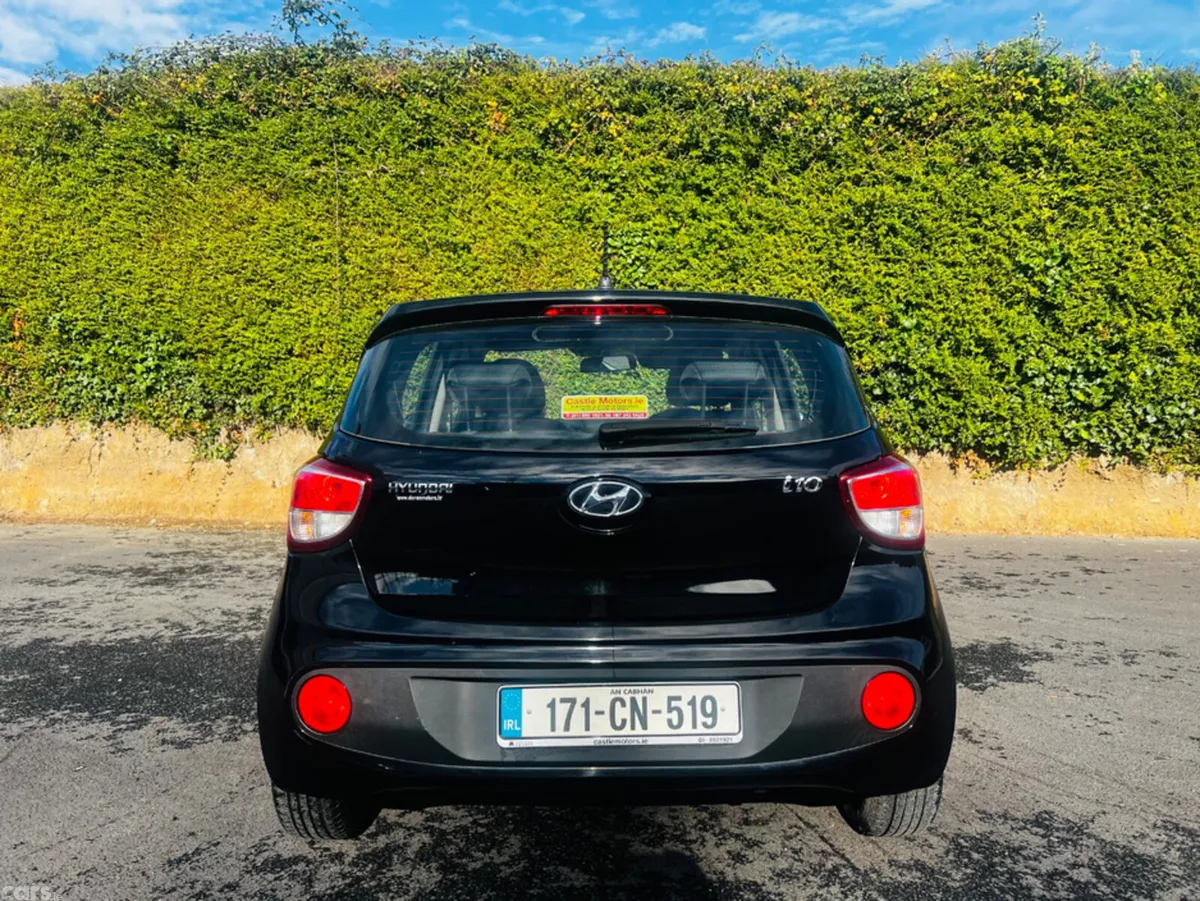 Hyundai i10 Hatchback, Petrol, 2017, Black