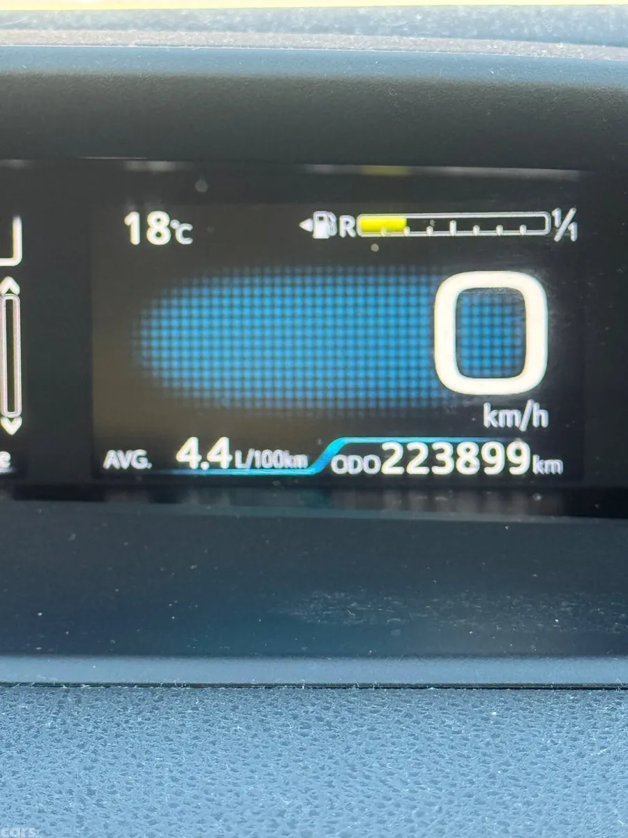 Toyota Prius Hatchback, Petrol Hybrid, 2017, Red