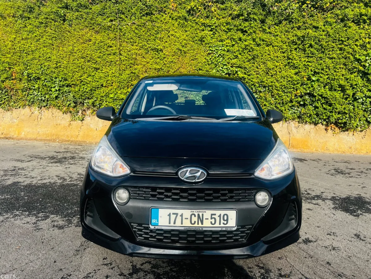 Hyundai i10 Hatchback, Petrol, 2017, Black