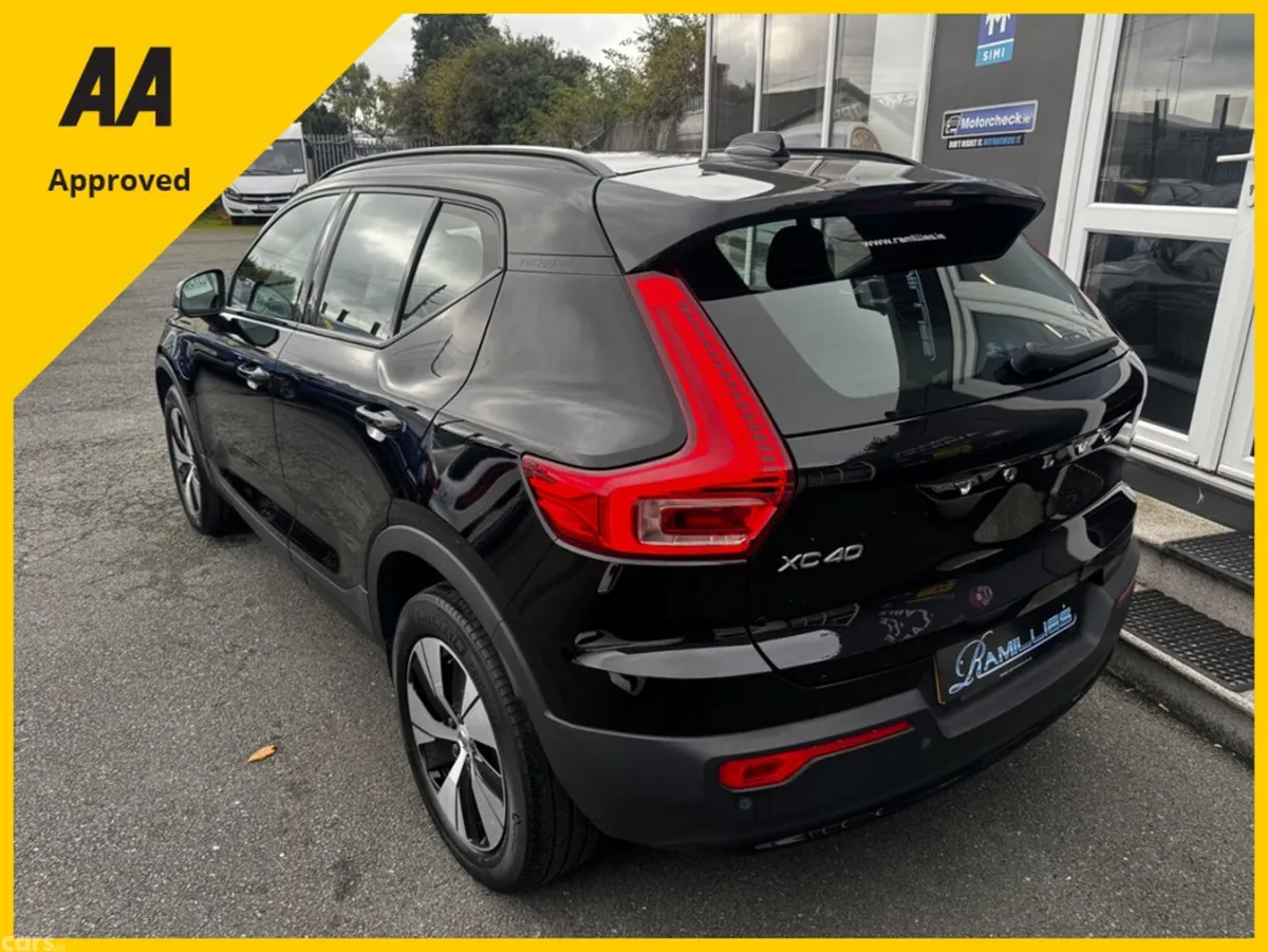 Volvo XC40 Estate, Petrol Plug-in Hybrid, 2023, Black