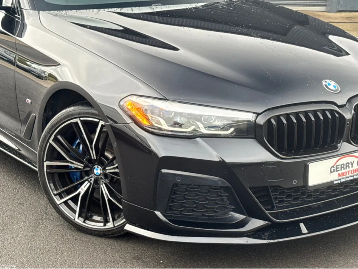 BMW 5-Series Saloon, Petrol Plug-in Hybrid, 2021, Black