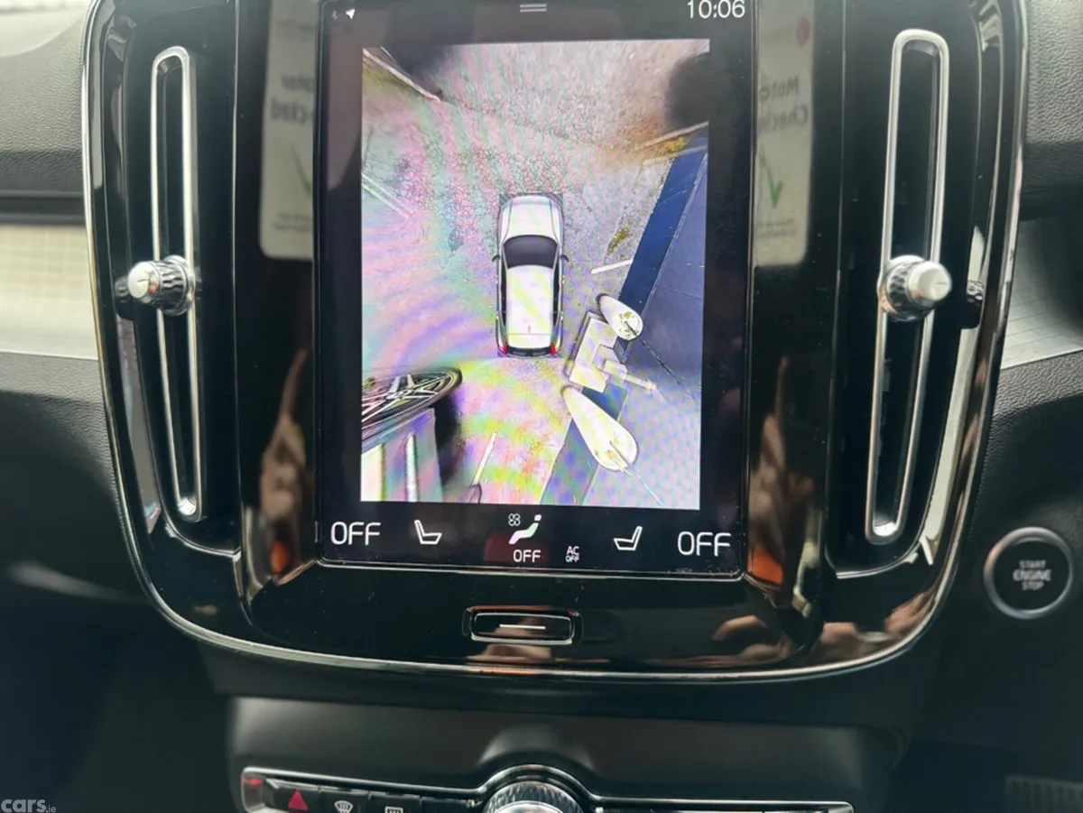 Volvo XC40 Estate, Petrol Plug-in Hybrid, 2023, Black