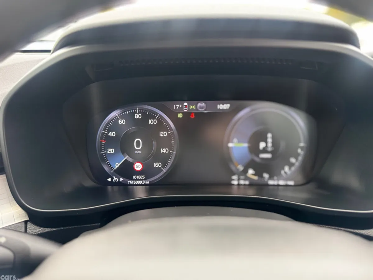 Volvo XC40 Estate, Petrol Plug-in Hybrid, 2023, Black