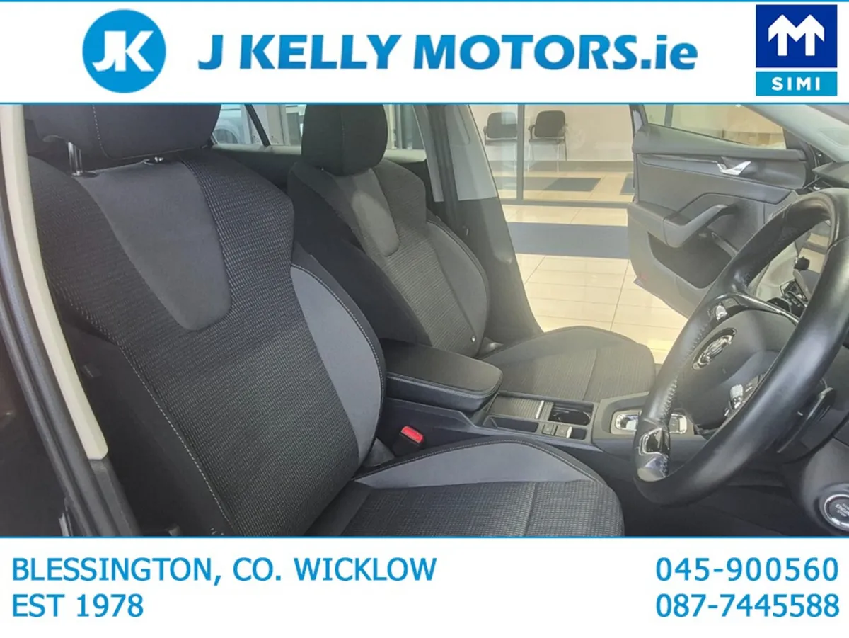 Skoda Octavia Estate, Diesel, 2023, Black