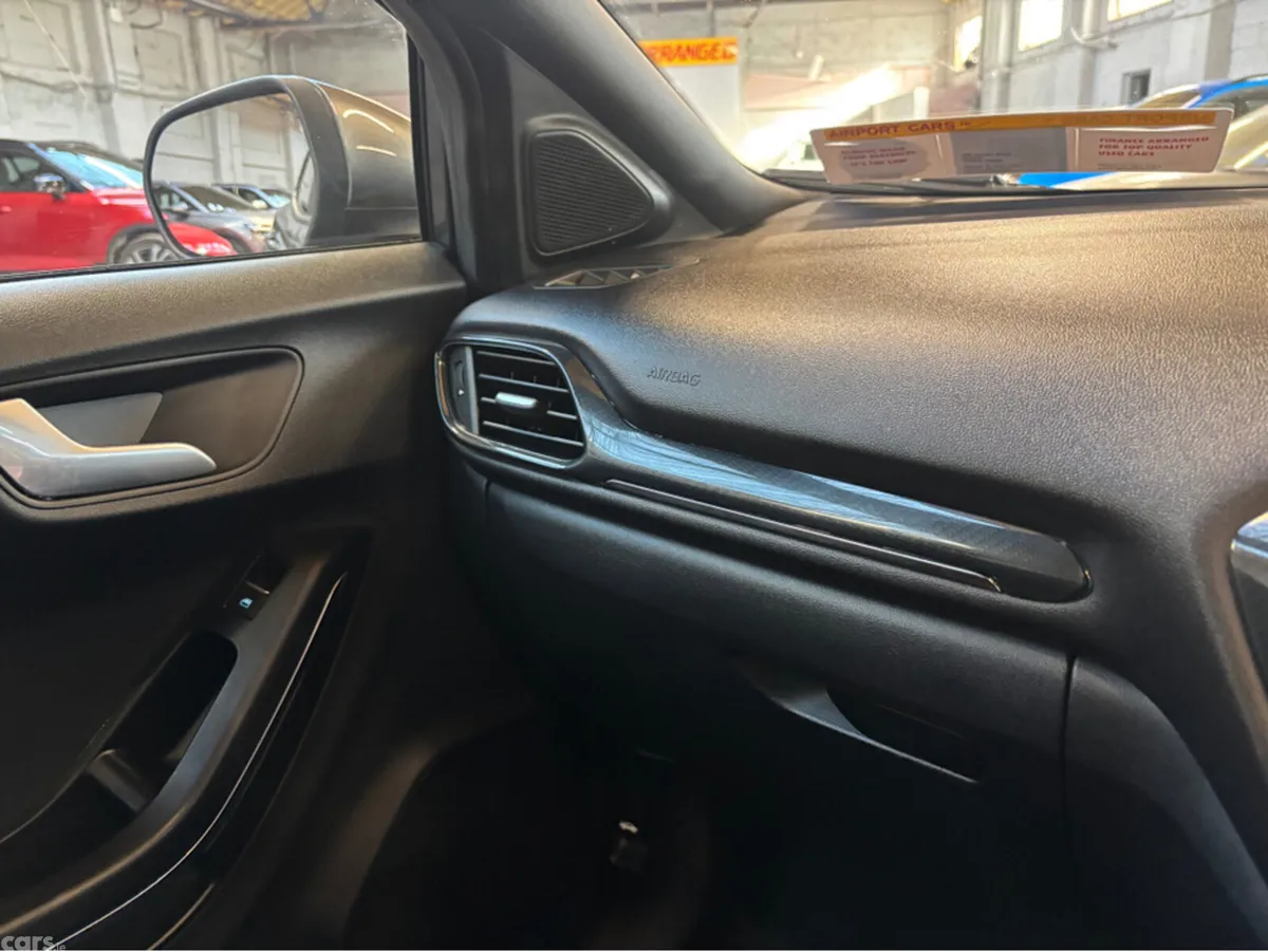 Ford Puma MPV, Petrol Hybrid, 2023, Grey